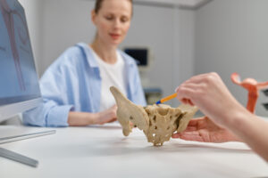Osteoporoza: Cichy złodziej kości | Cogito Edu - Cogito Med